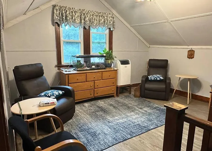 Arbor Garden Cove * Winfield
